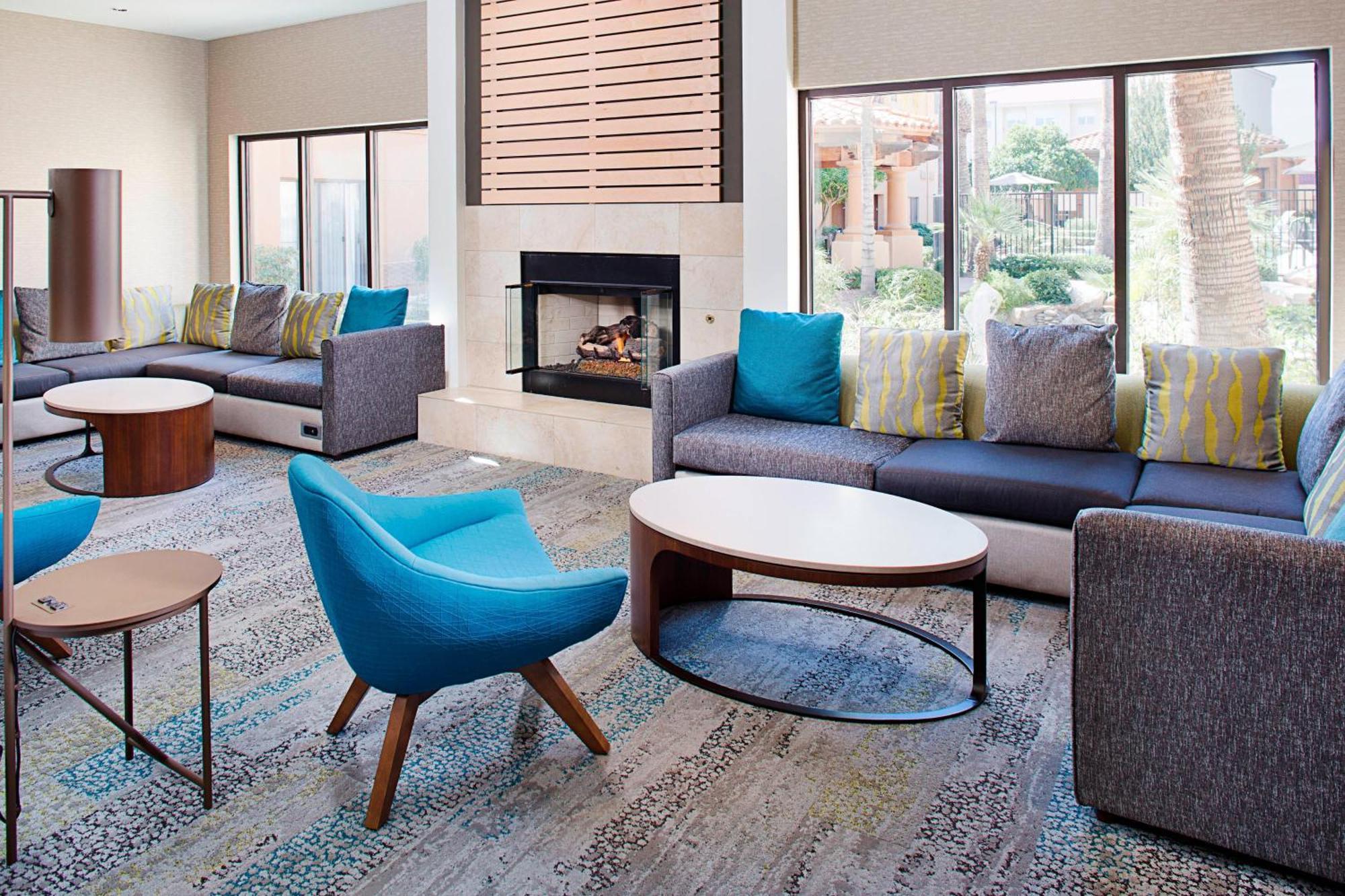 Готель Courtyard By Marriott Tucson Williams Centre Екстер'єр фото